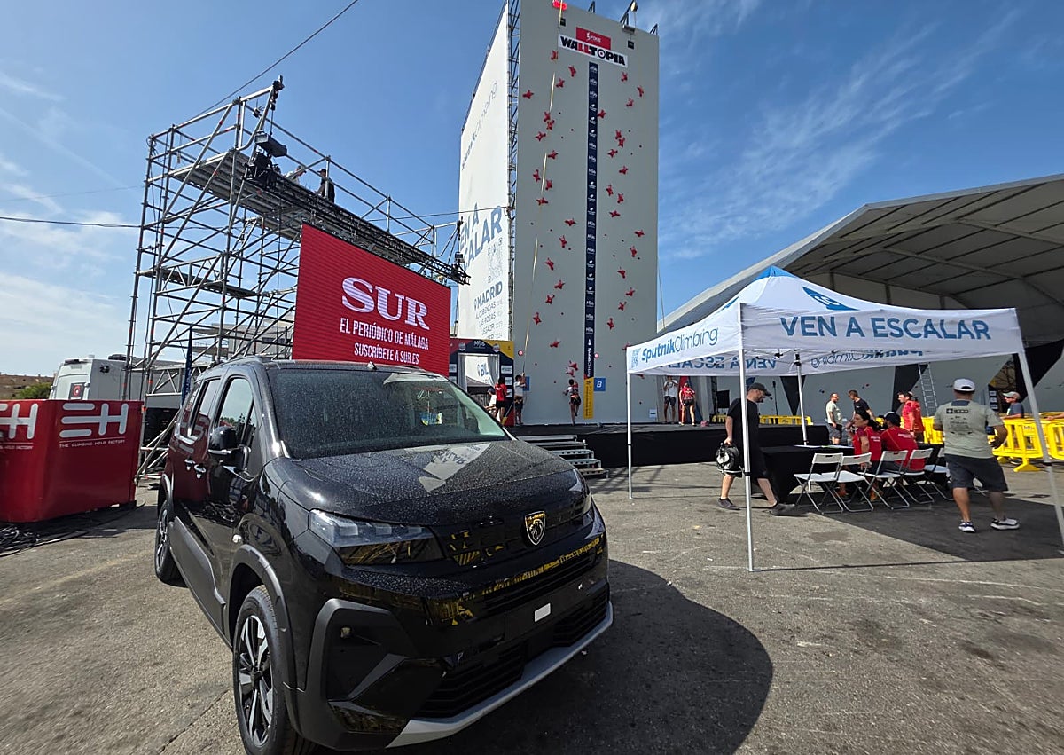 Imagen secundaria 1 - Manuel Pastor y Júlia Benach se coronan en bloque para cerrar la Copa de España de Escalada en Mijas