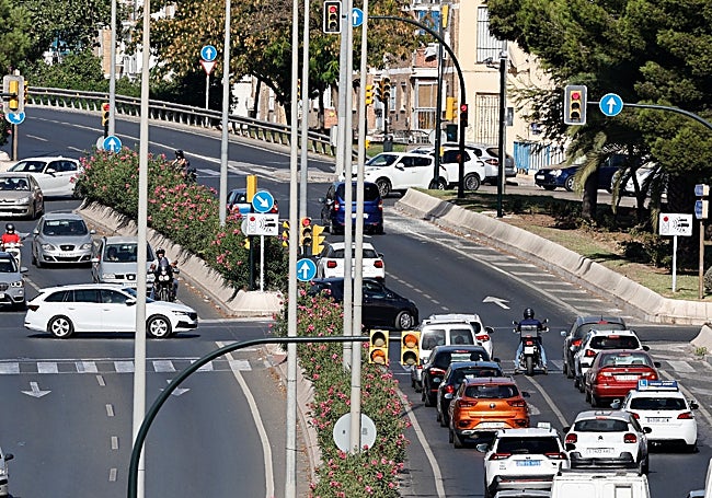 Cruce de Valle Inclán y Suárez, donde hay más cámaras sancionadoras.