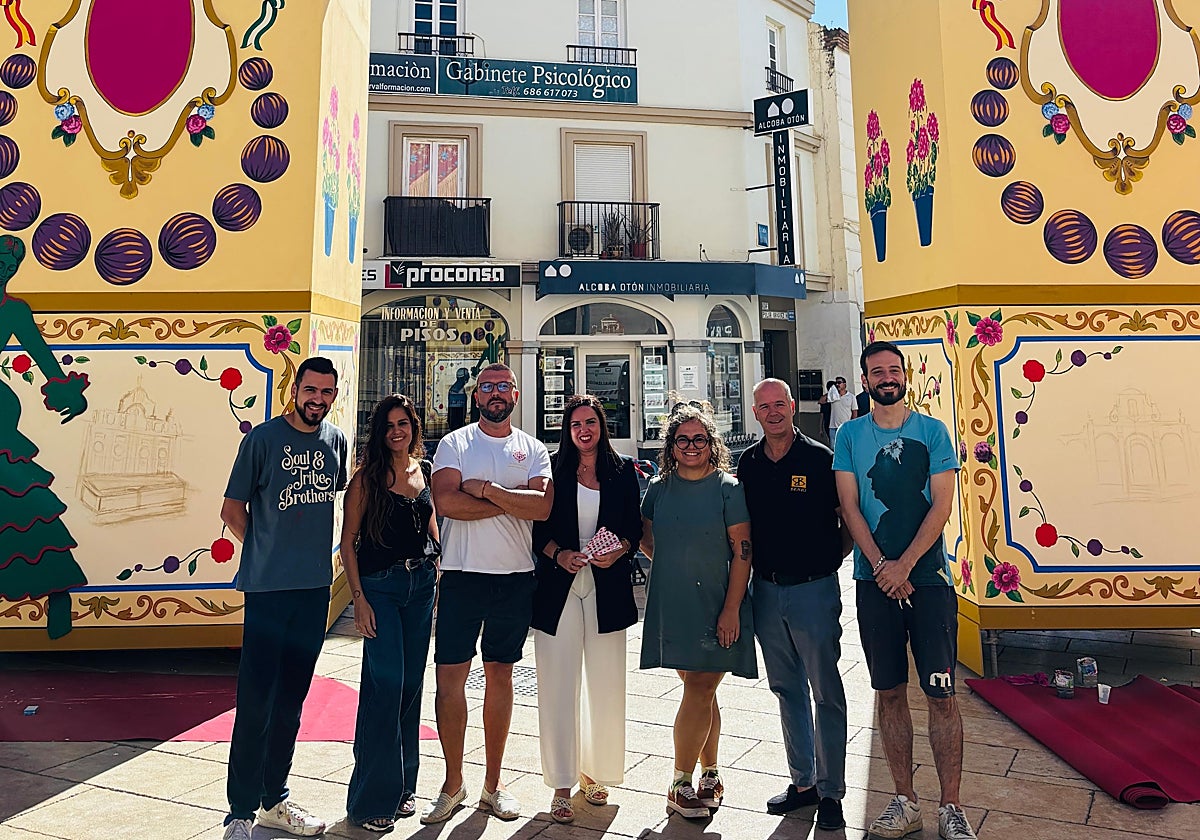Imagen de la nueva portada de la Real Feria de San Miguel en Vélez-Málaga.