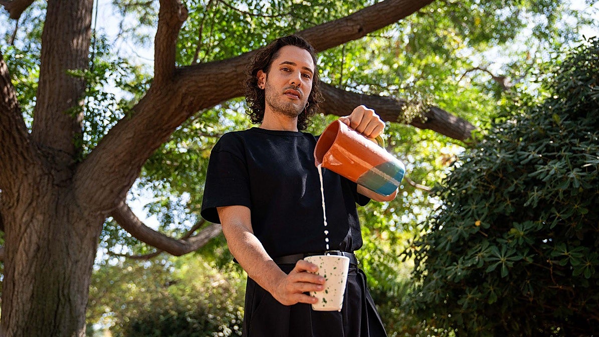 «Izquierda o derecha, hombre o mujer... Todo debe tener una etiqueta y eso es terrible»