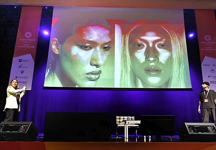 Diana Núñez y Rubén Cruz, de The Clueless Agency, en su presentación