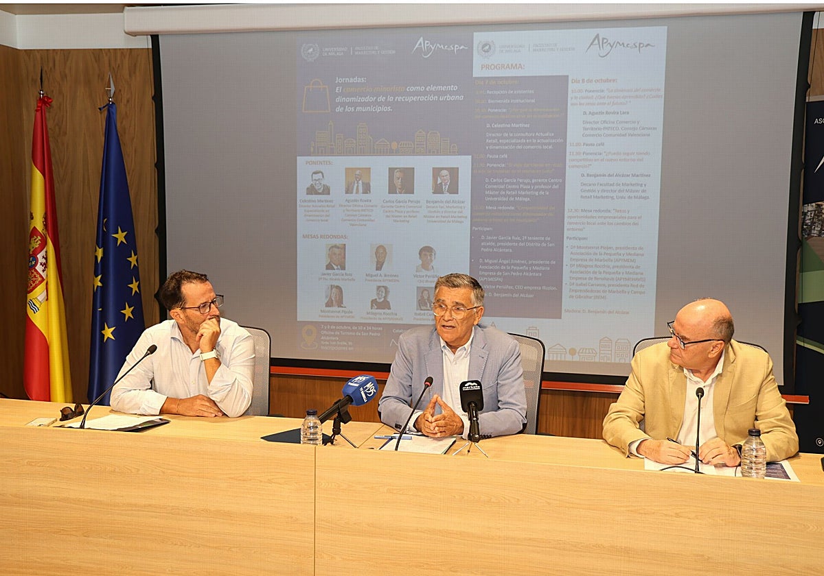 El teniente de alcalde sampedreño, Javier García, ha participado en la presentación de la cita.