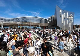 Colas el fin de semana para entrar a la Comic-Con en Málaga.