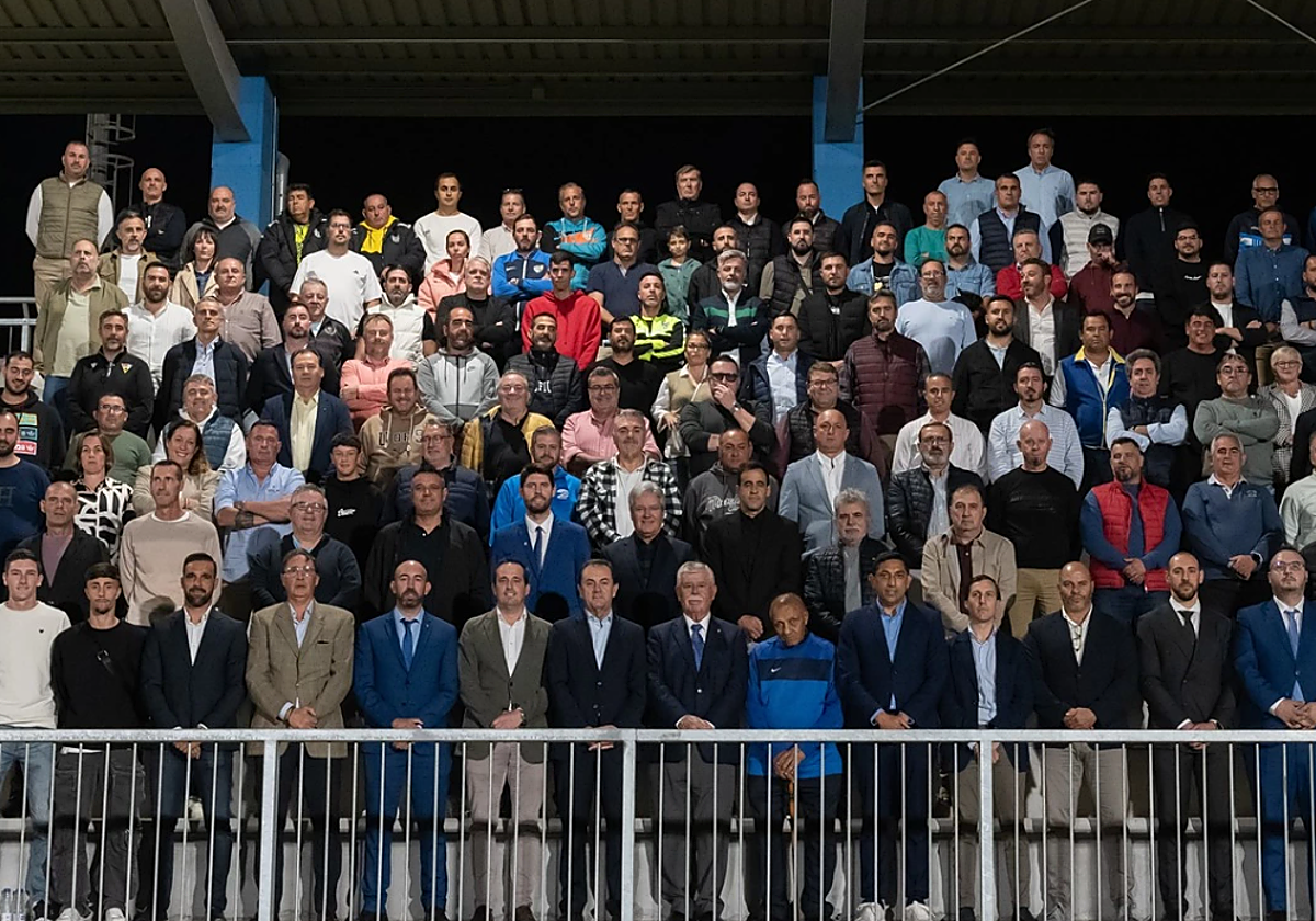 Representantes de los clubes, al presentarse el acuerdo marco, el 19 de noviembre de 2024.