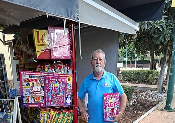 José López Hurtado, en el quiosco de Retamar.