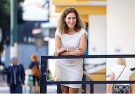 Lorena García anima a los empresarios a que aumenten su presencia en internet.