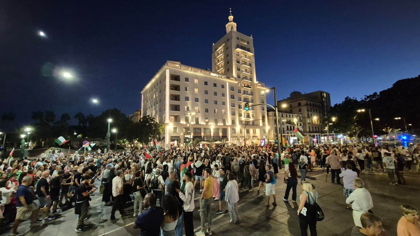 La protesta en Málaga por la flotilla de Gaza, en imágenes