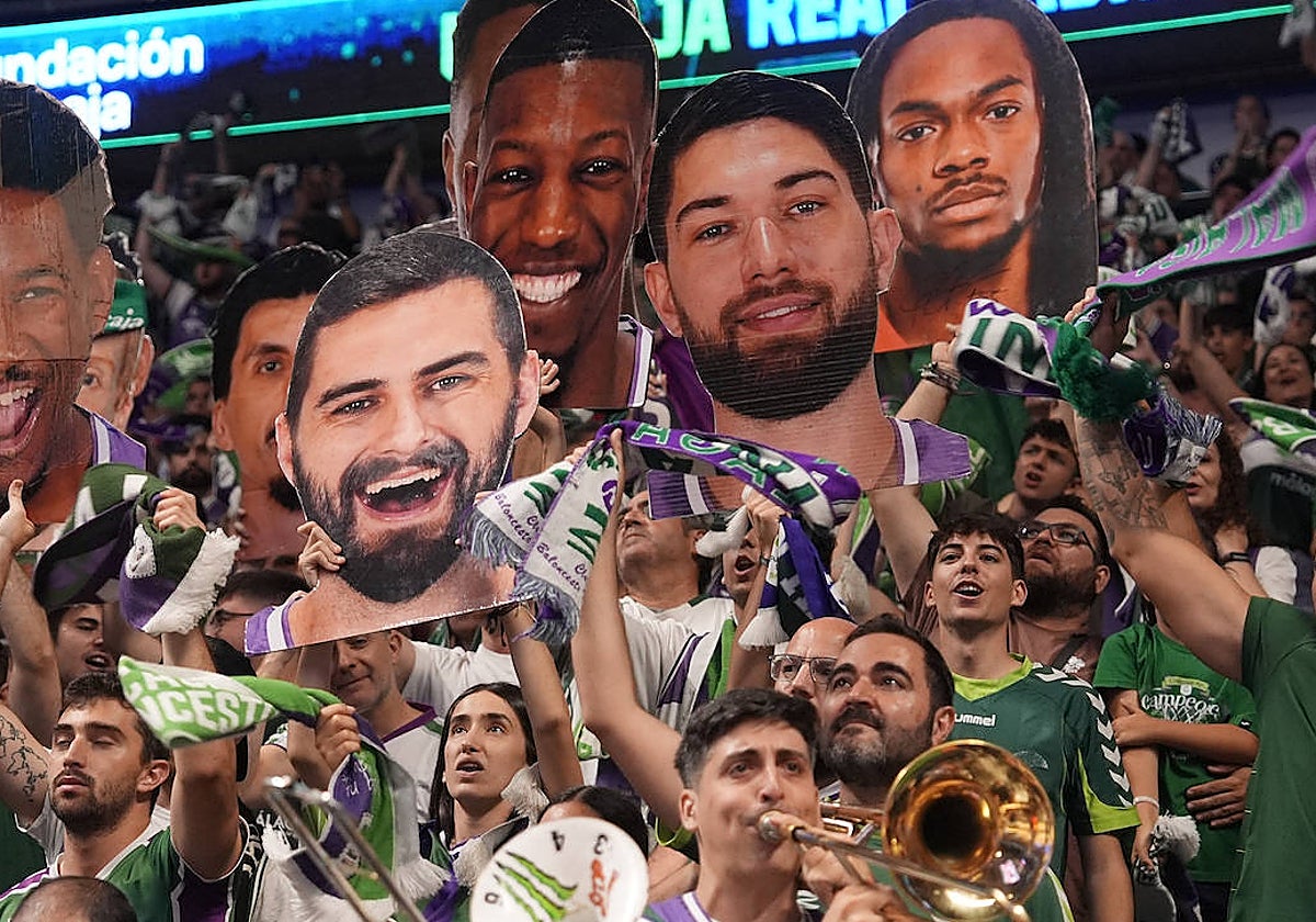 Los Mihitas buscan letra para la canción de 'El último mohicano'; quieren un nuevo himno para el Carpena