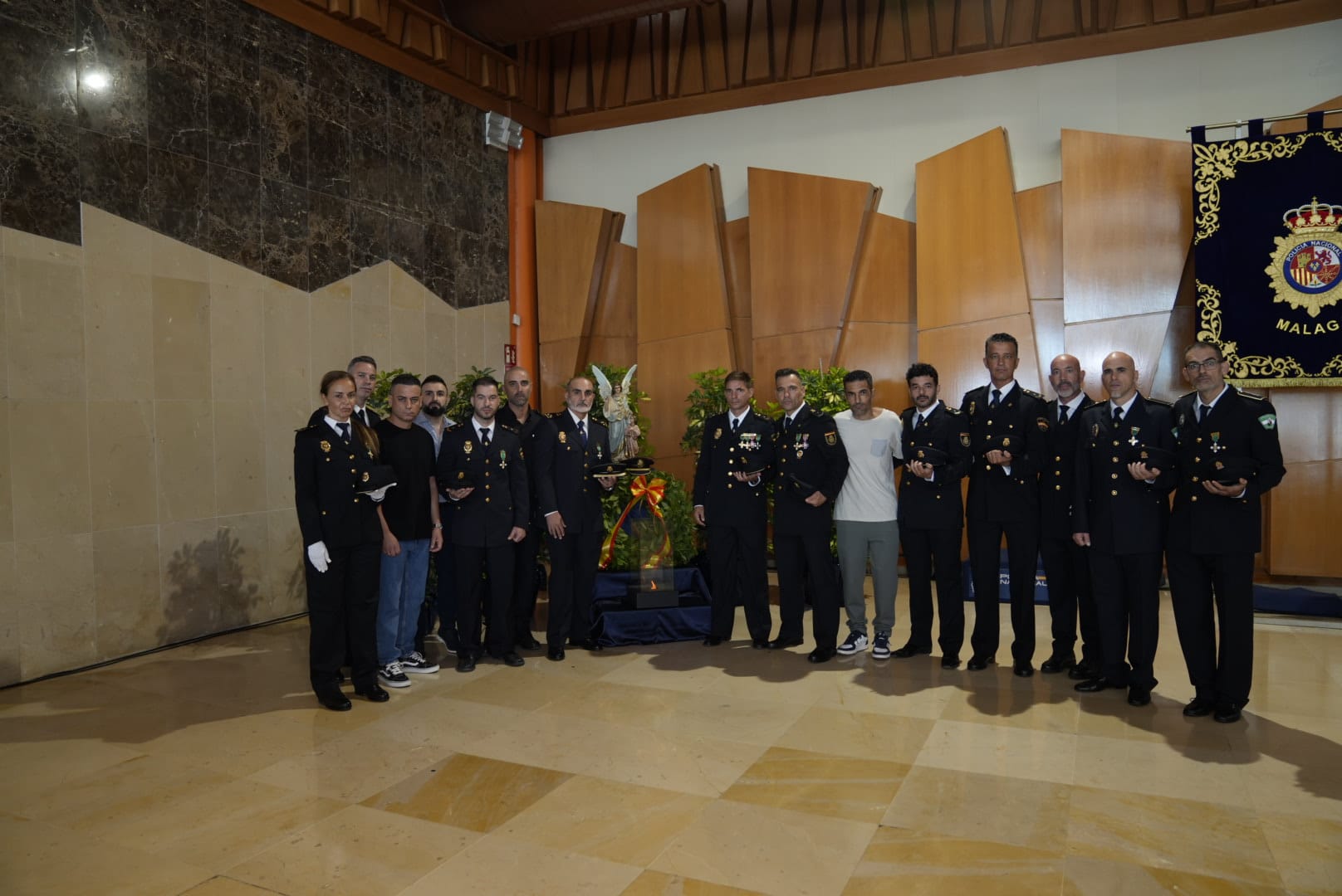 La Policía Nacional celebra en Málaga el día de su patrón