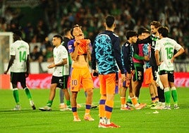 Un gesto de contrariedad de Larrubia al final del partido en Santander.