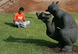 La protección de las esculturas es el objeto del último contrato de seguridad.