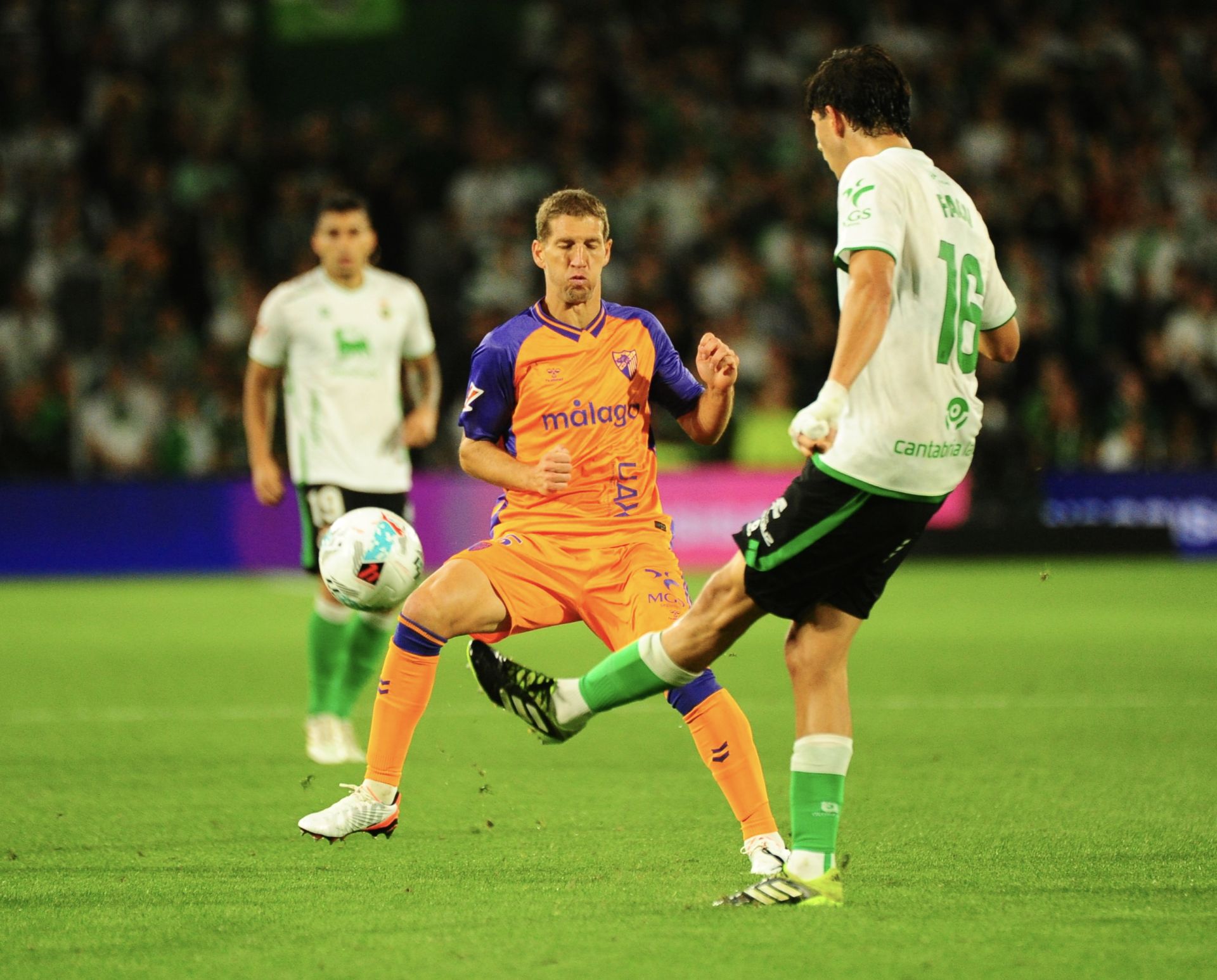 El Racing- Málaga, en imágenes