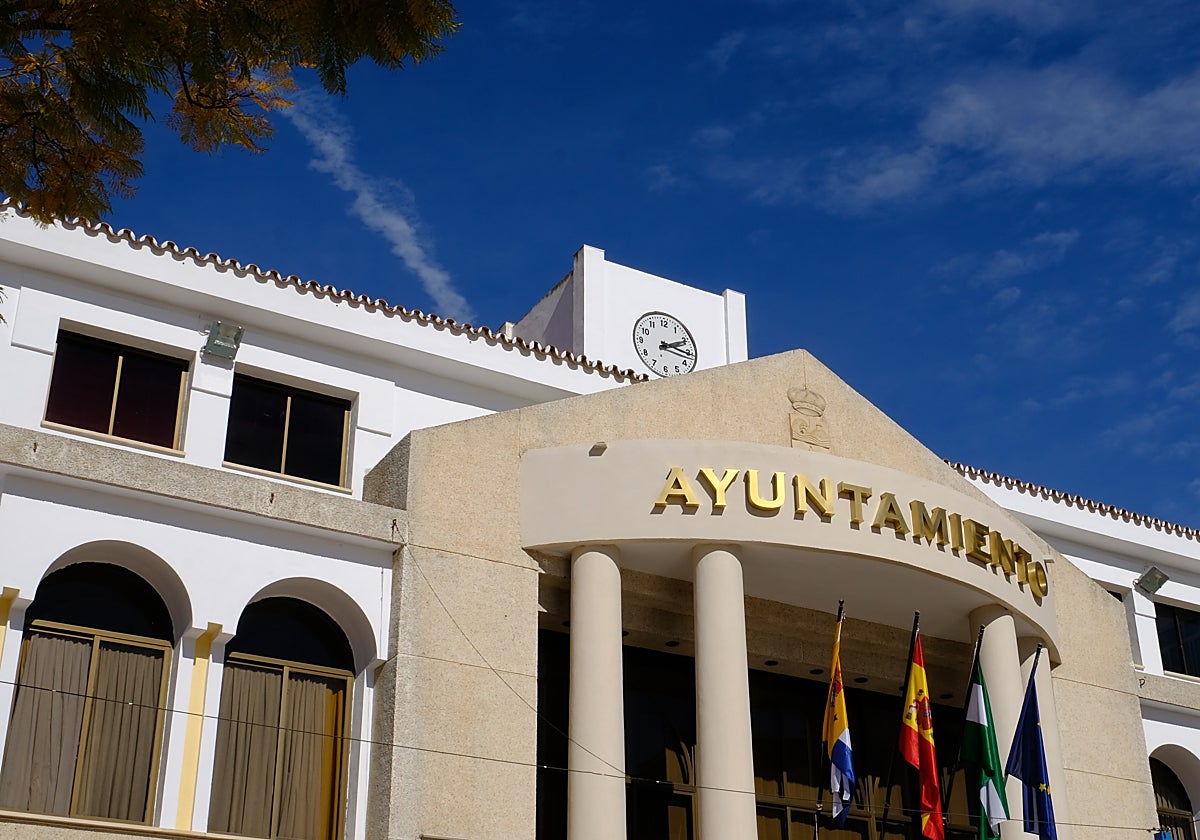 El Ayuntamiento de Rincón de la Victoria.