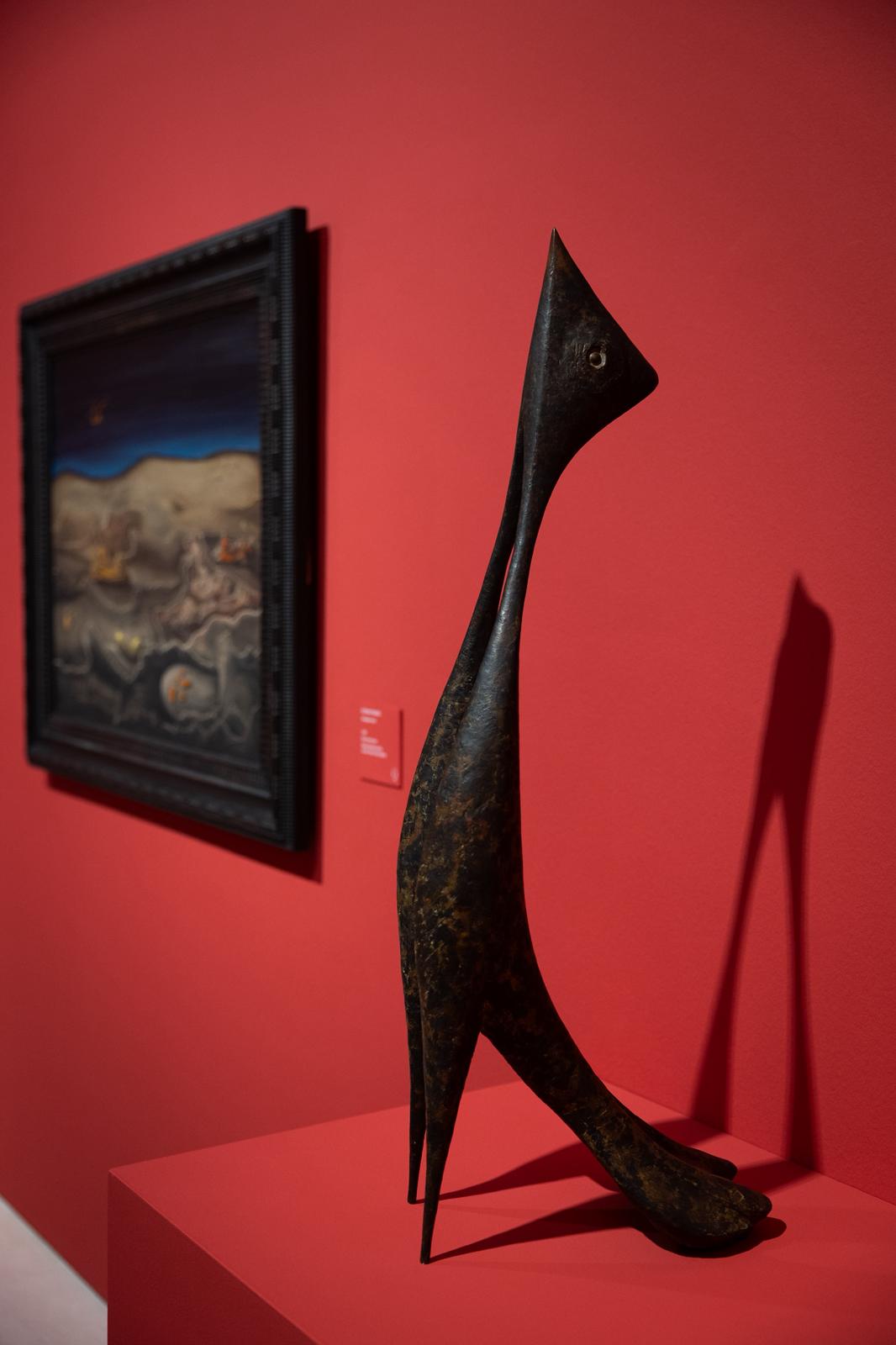 La exposición &#039;Telúricos y primitivos. De la Escuela de Vallecas a Miquel Barceló&#039;, en imágenes