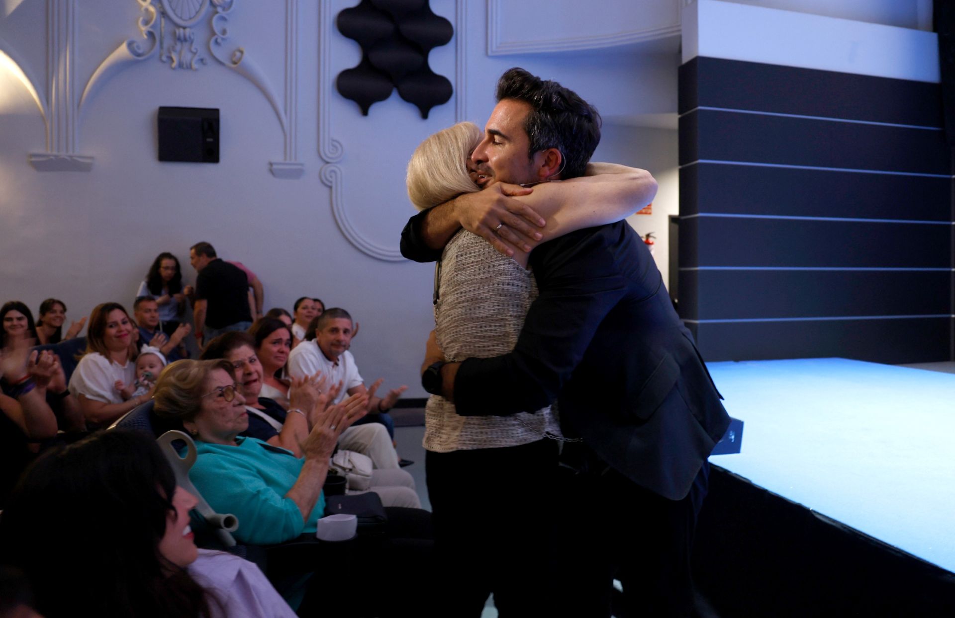Presentación de &#039;El susurro del fuego&#039; con Javier Castillo en el Aula de Cultura de SUR