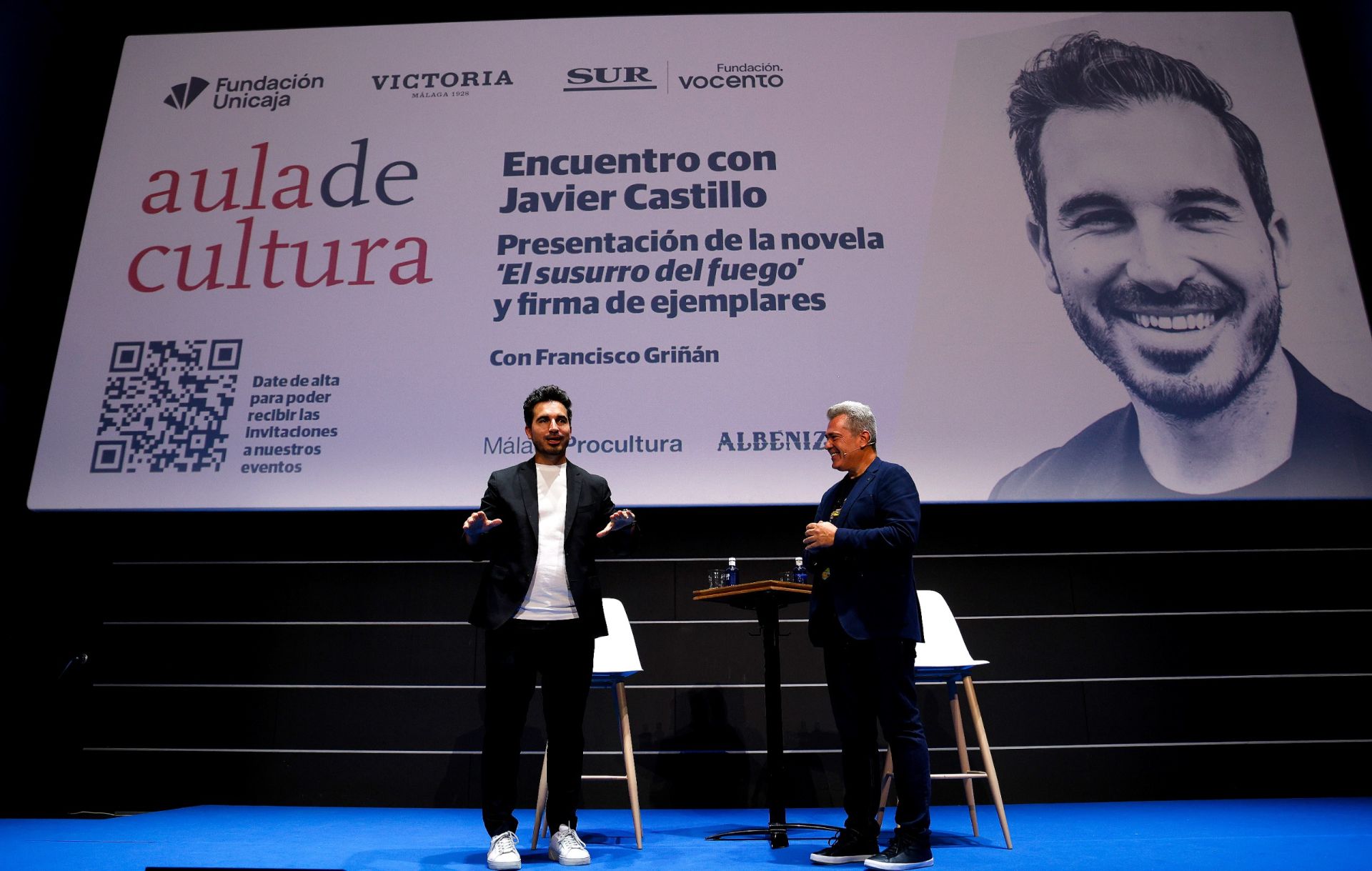 Presentación de &#039;El susurro del fuego&#039; con Javier Castillo en el Aula de Cultura de SUR