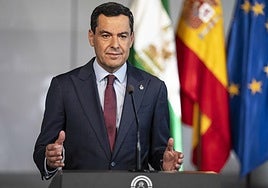 Juanma Moreno, durante su intervención.