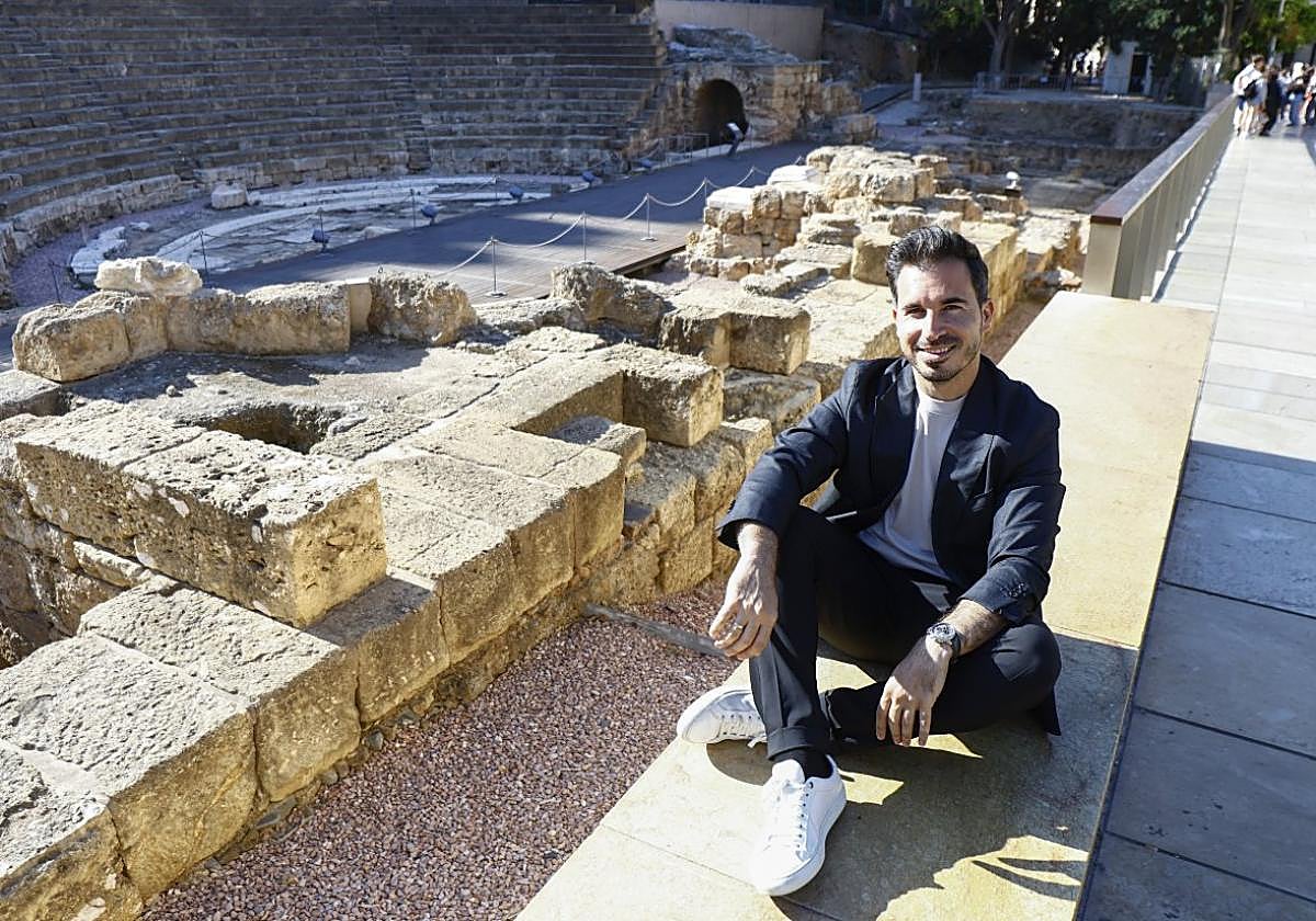 «Sería fácil escribir diez veces la misma novela y poner la mano; prefiero arriesgarme»