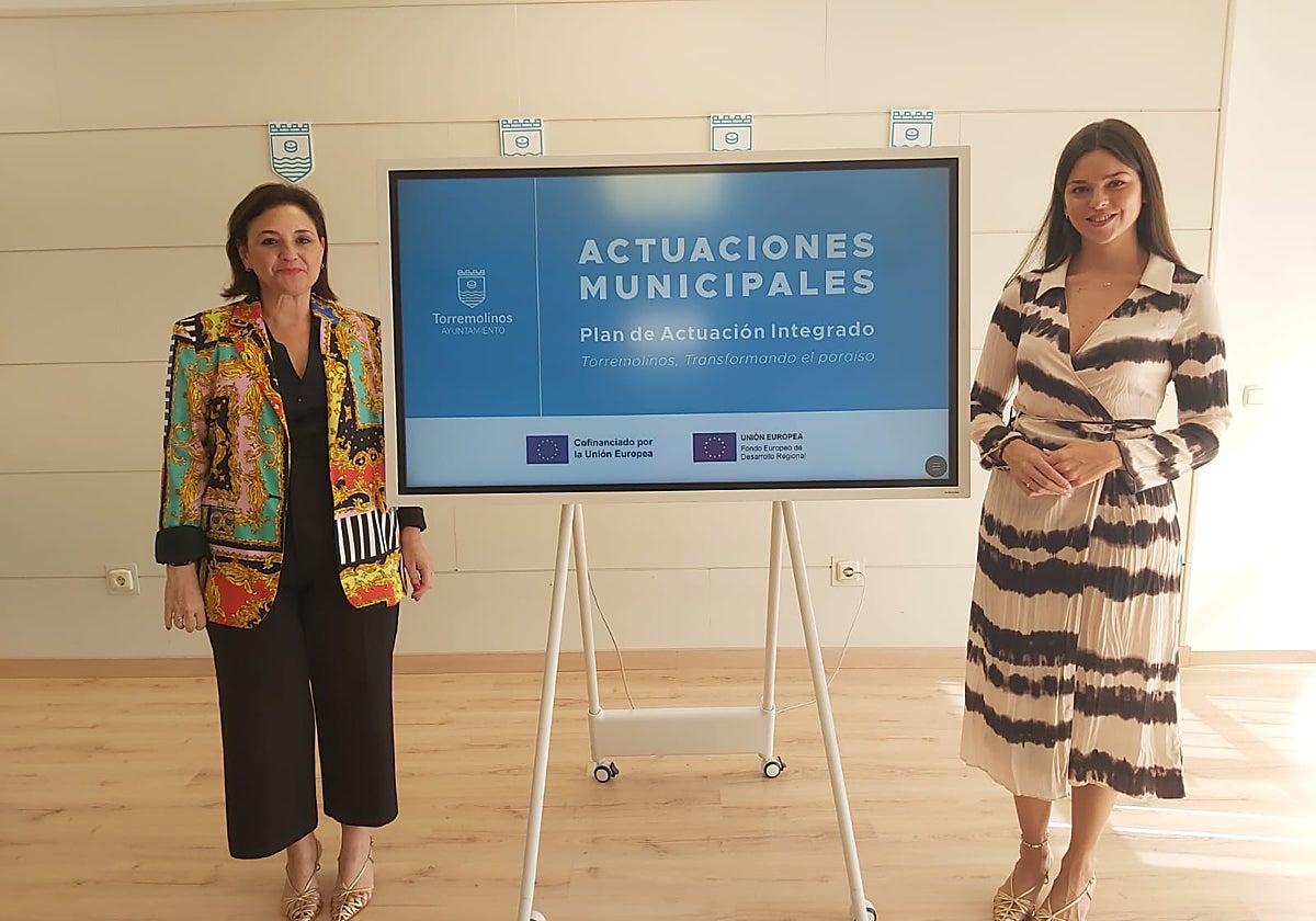 La alcaldesa y la concejala de Regeneración Urbana.