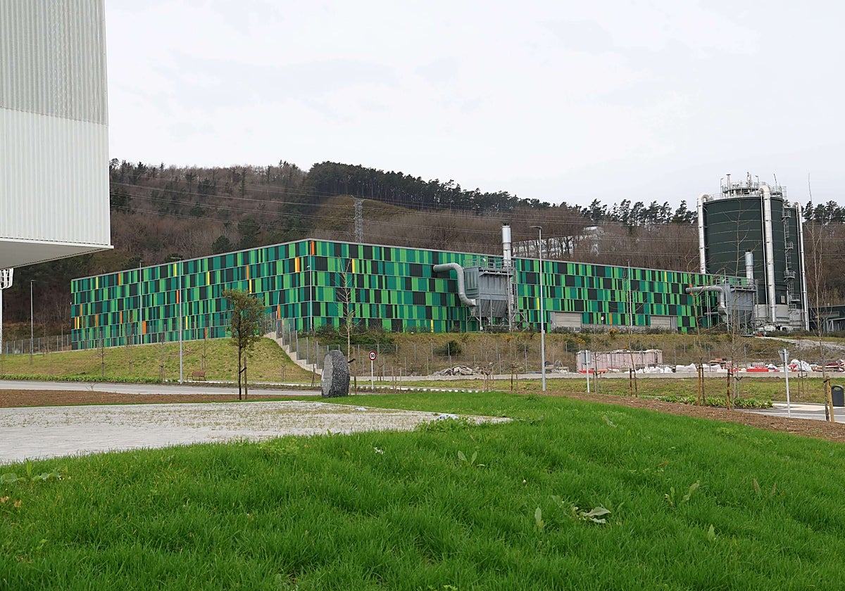 Vista de una de las plantas que opera en España, situada en Zubieta, Guipúzcoa.
