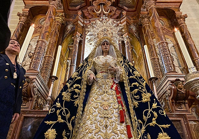 La Virgen del Gran Perdón, expuesta en la capilla de San Rafael de la Catedral.