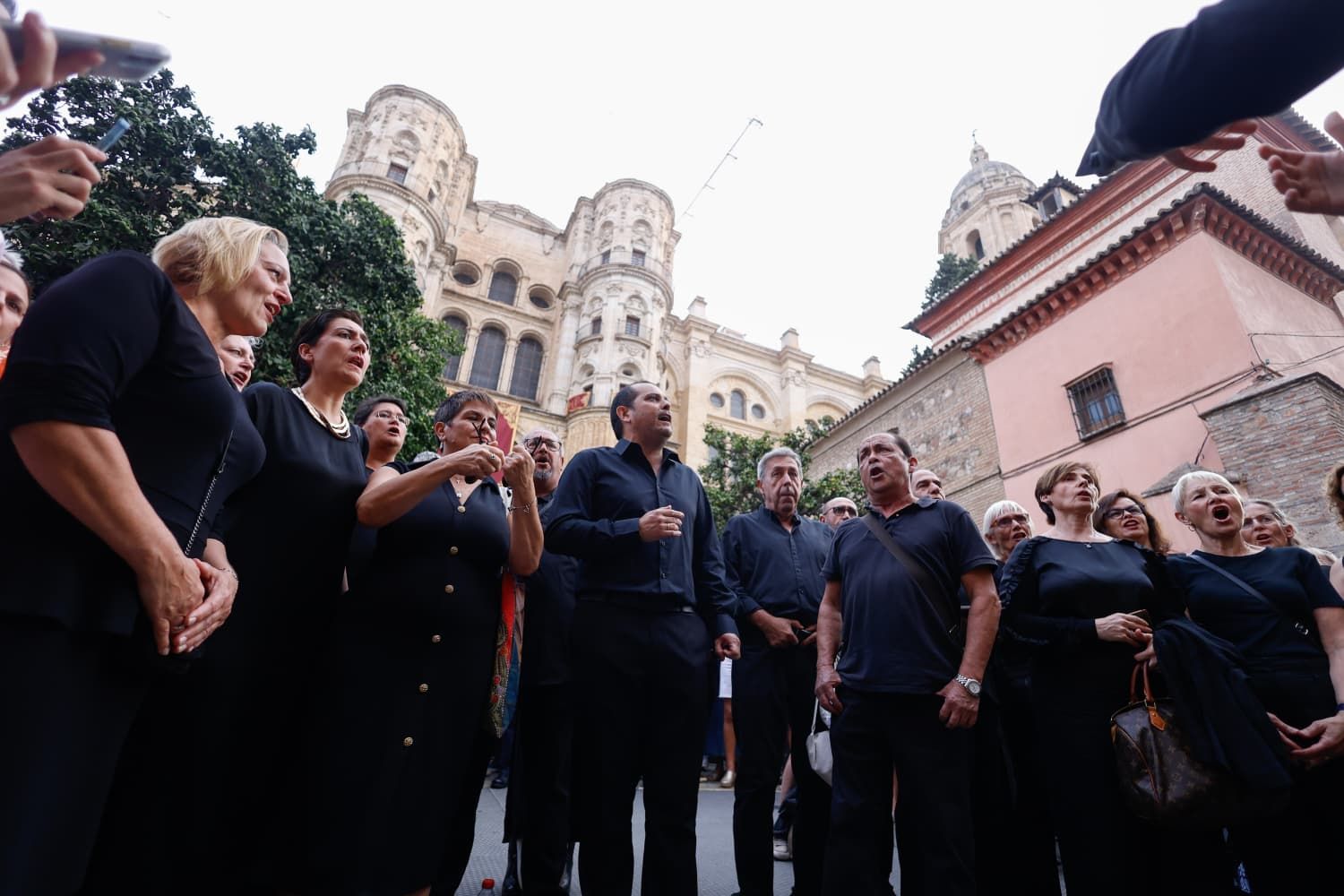 La procesión extraordinaria de la Virgen del Gran Perdón por el centenario de la Hermandad del Prendimiento, en imágenes