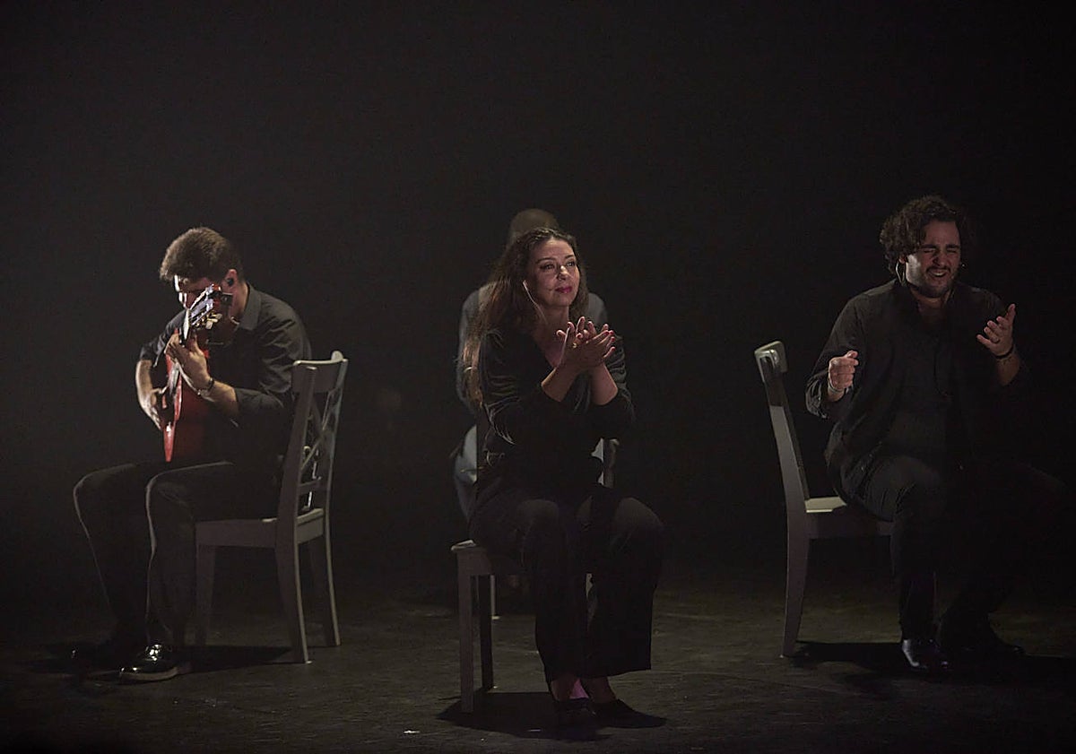 Imagen principal - Más imágenes de 'Alter Ego'. 