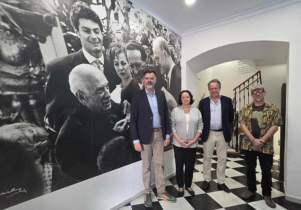 De izquierda a derecha: Antonio Pino, Mariana Pineda, Luis Lafuente y José Ignacio Zapata.