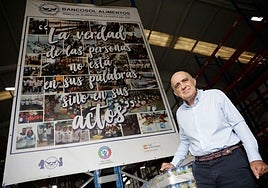 El presidente de Bancosol, Diego Vázquez, antes de la entrevista con SUR, en la sede de Bancosol.