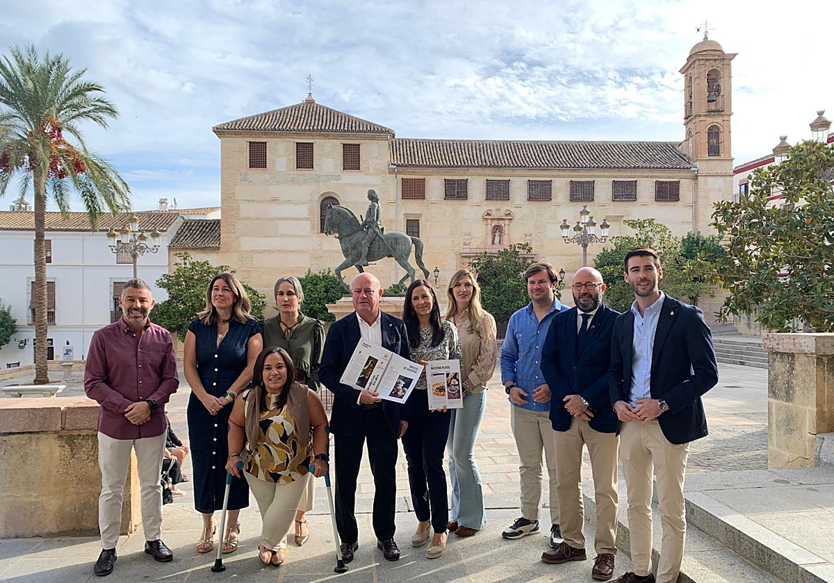 El equipo de gobierno de Antequera al presentar la candidatura el pasado mes de septiembre