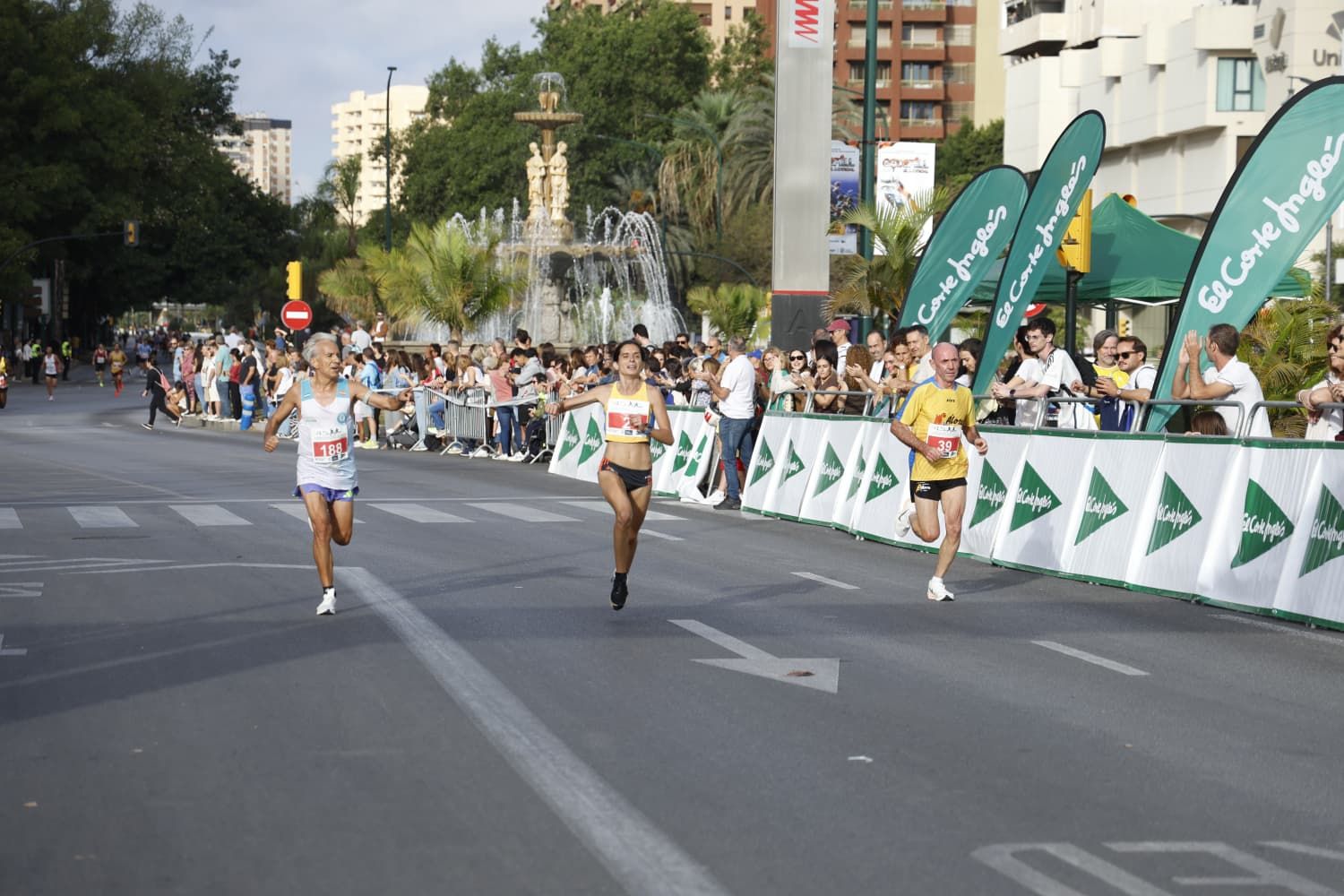 Las mejores imágenes de la Carrera Urbana Ciudad de Málaga