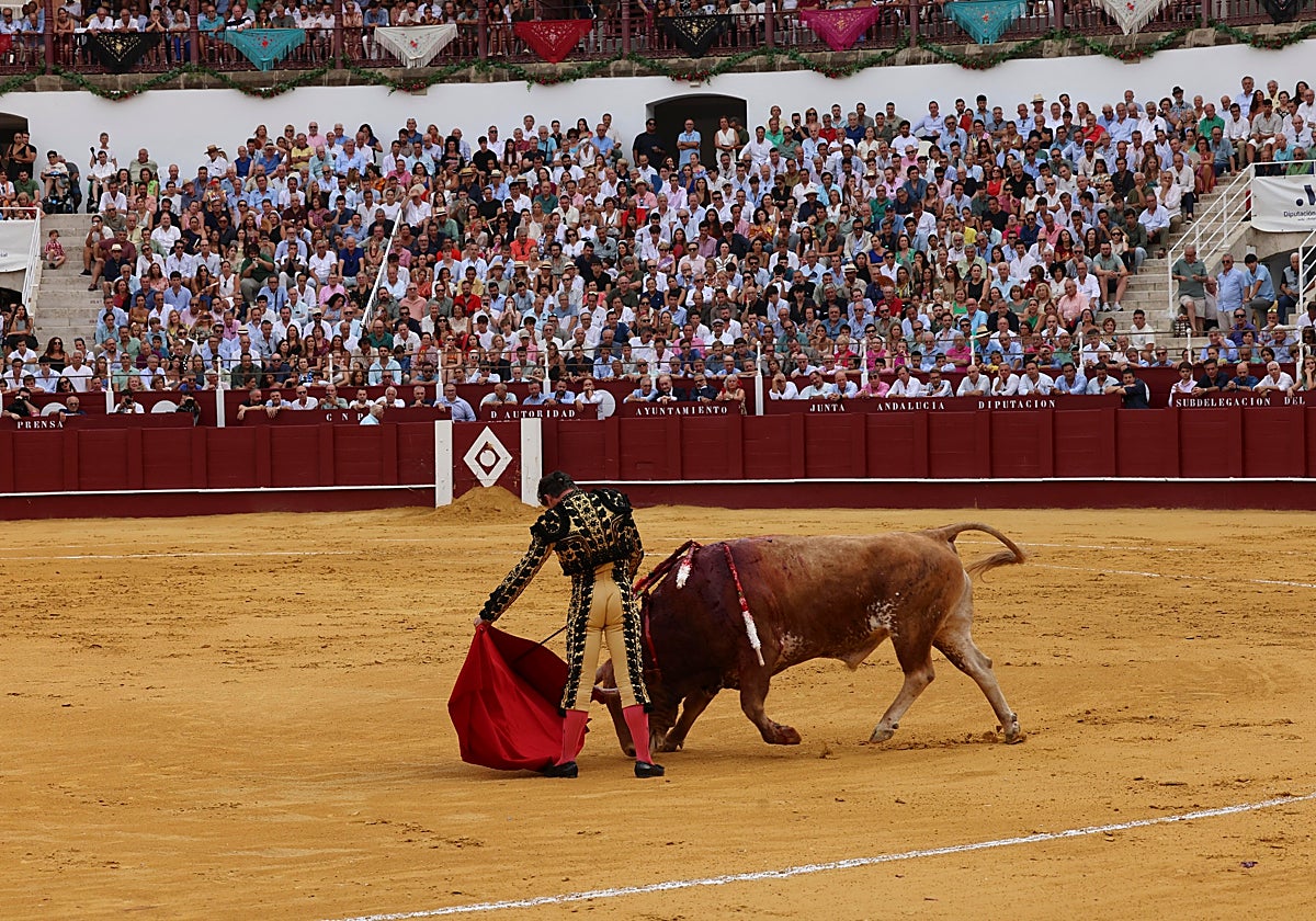 Corrida de toros durante la pasada feria taurina de agosto en La Malagueta.