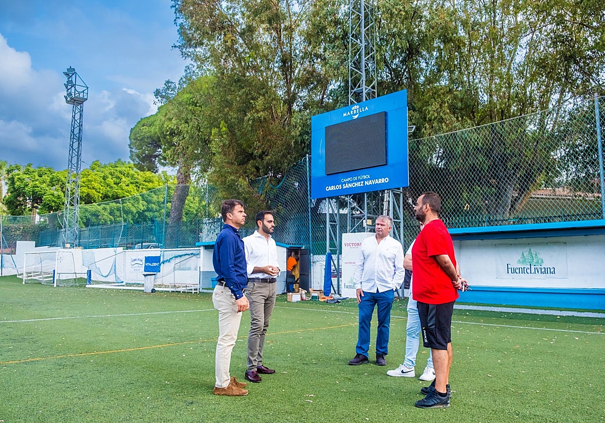 Los ediles de Deportes, Lisandro Vieytes, y de Obras, Diego López, han visitado los trabajos.