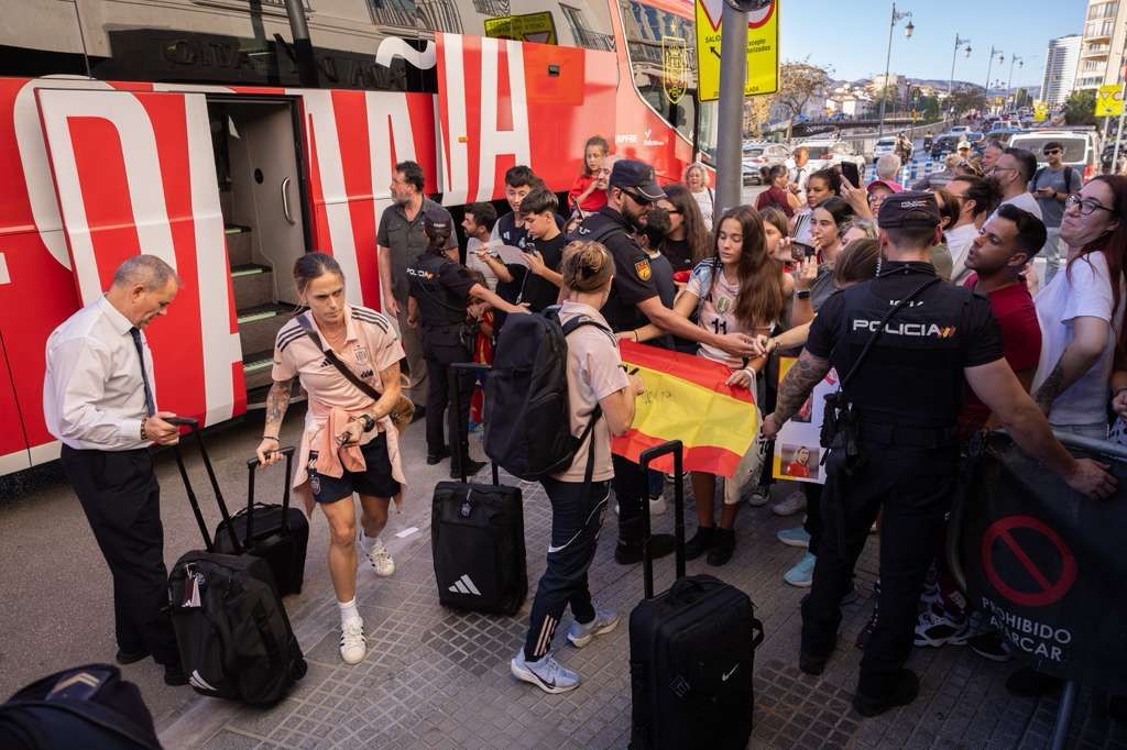 Las fotos de la selección española femenina de fútbol en Málaga