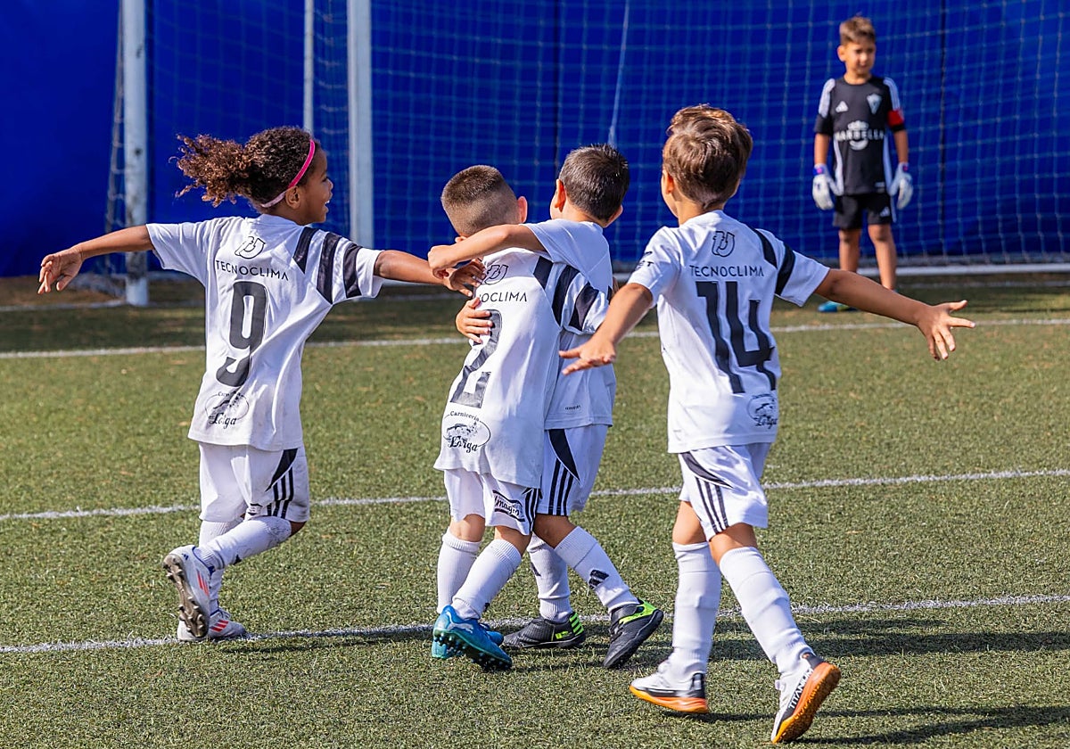 En la liga participarán 122 equipos de 19 clubes de Marbella.