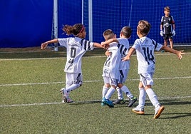 En la liga participarán 122 equipos de 19 clubes de Marbella.