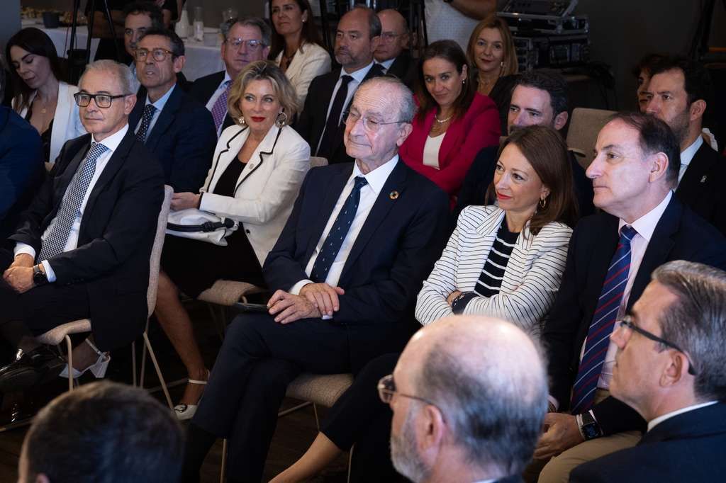 Las mejores imágenes del encuentro-coloquio de Carolina España organizado por SUR