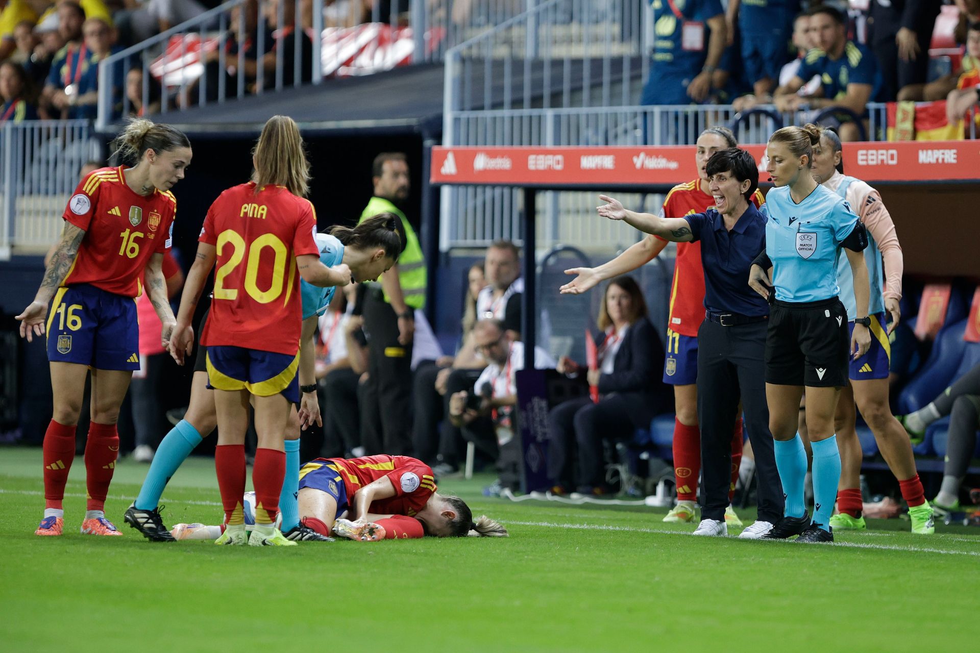 El España-Suecia jugado en Málaga, en imágenes