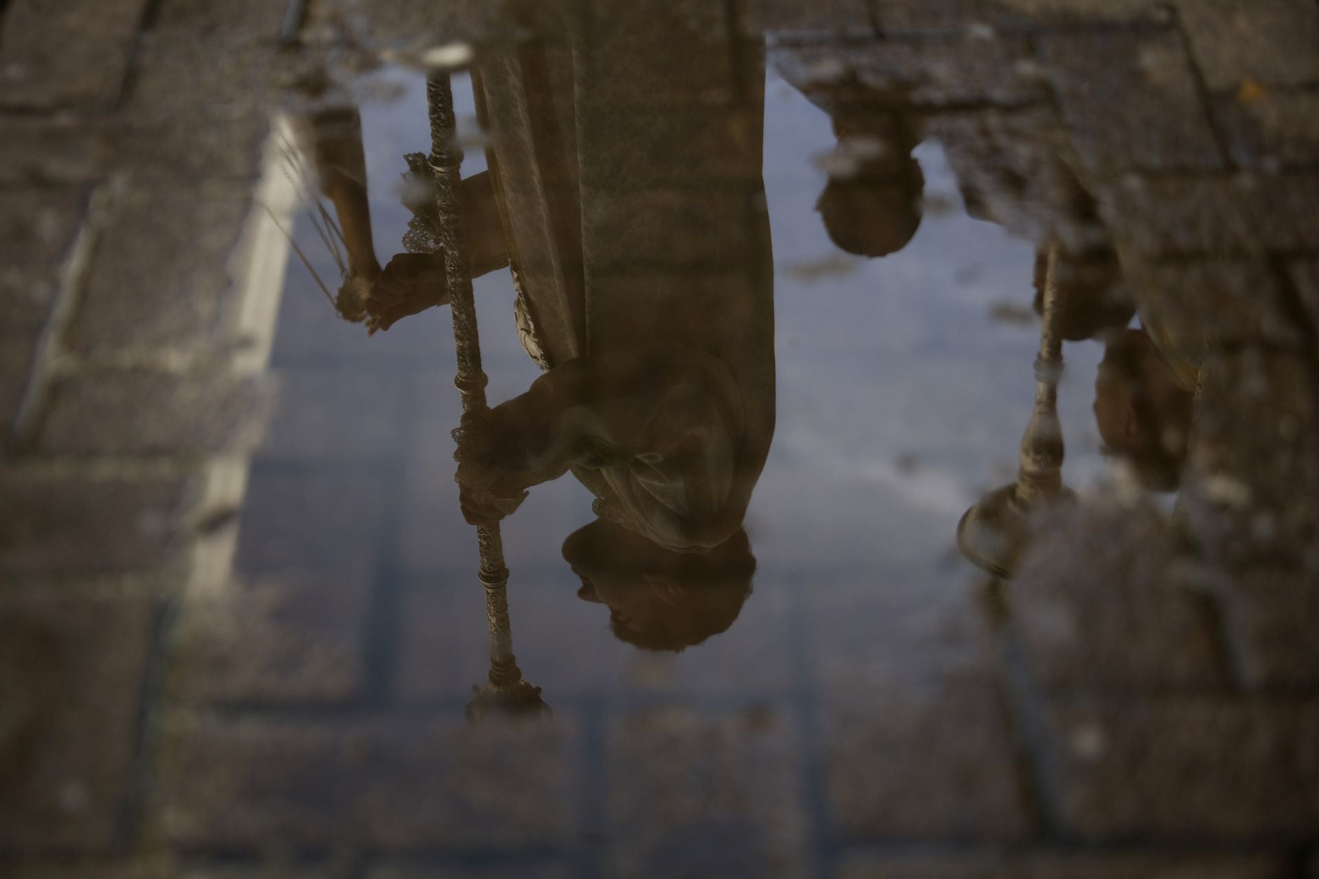 Detalles de la misa y su posterior traslado.