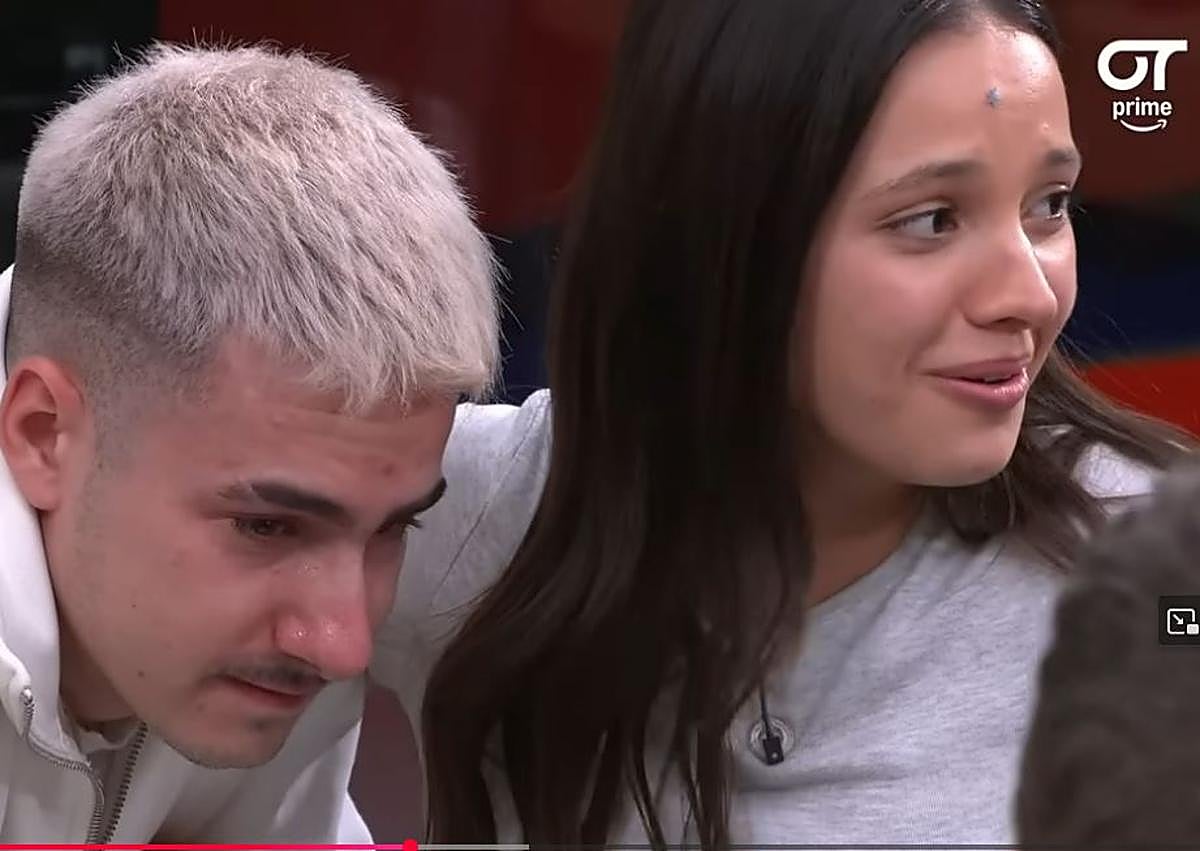 Imagen secundaria 1 - Pablo Alborán hace llorar a los concursantes de &#039;Operación Triunfo&#039;