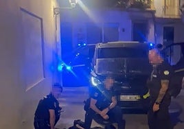 Momento de la detención de la rapera.