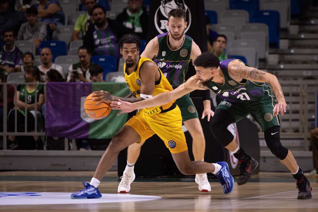El Unicaja - BC Oostende, en imágenes
