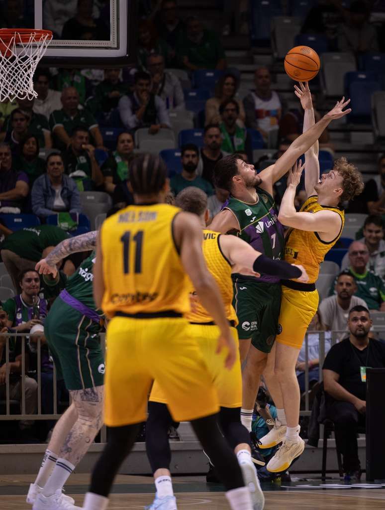 El Unicaja - BC Oostende, en imágenes