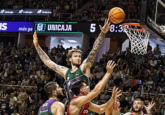 El Unicaja-Girona, en imágenes