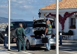 La Guardia Civil en el lugar del hallazgo.
