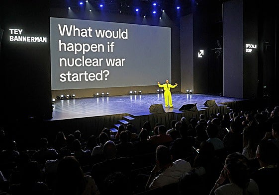 Tey Bannerman, socio de McKinsey, en su charla en Upscale Conf.