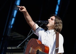 Carlos Ares, en Suena SUR: entrevista y acústico en directo