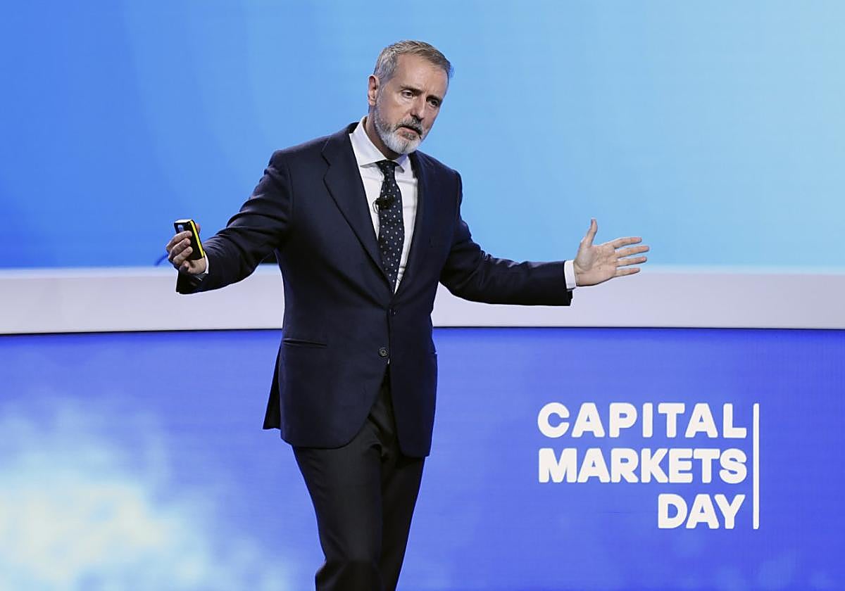 El presidente de Telefónica, Marc Murtra, ayer en la rueda de prensa.