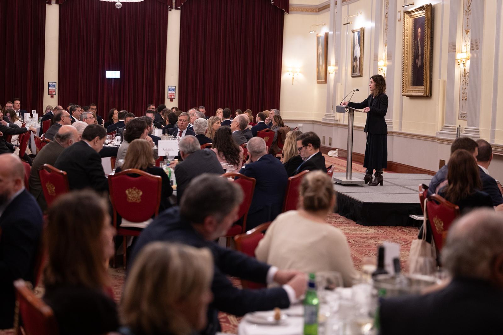 Cena de SUR en la World Travel Market 2025