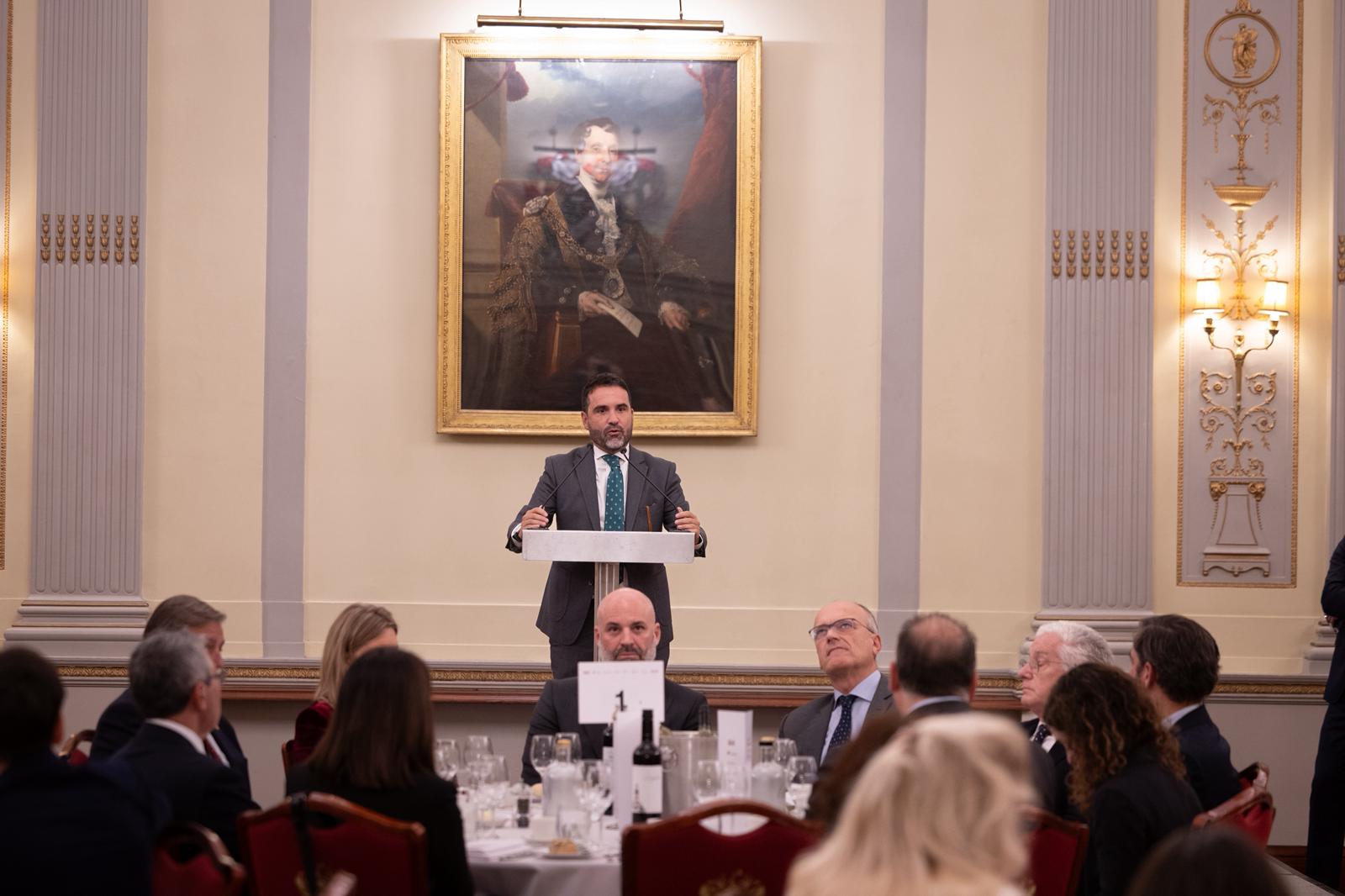 Cena de SUR en la World Travel Market 2025